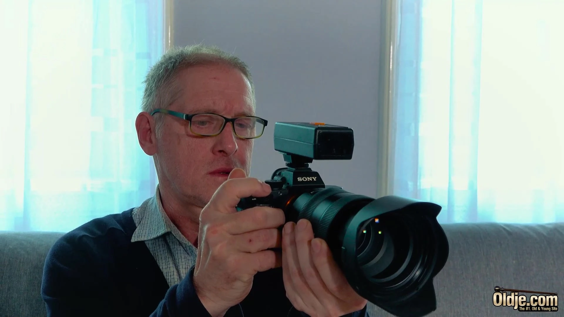 Oldje – Fucking A Young Model